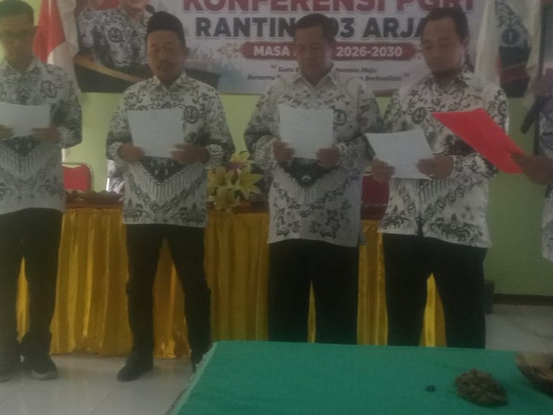 Guru SDN 6 Kayumas Berpartisipasi dalam Konferensi Ranting PGRI